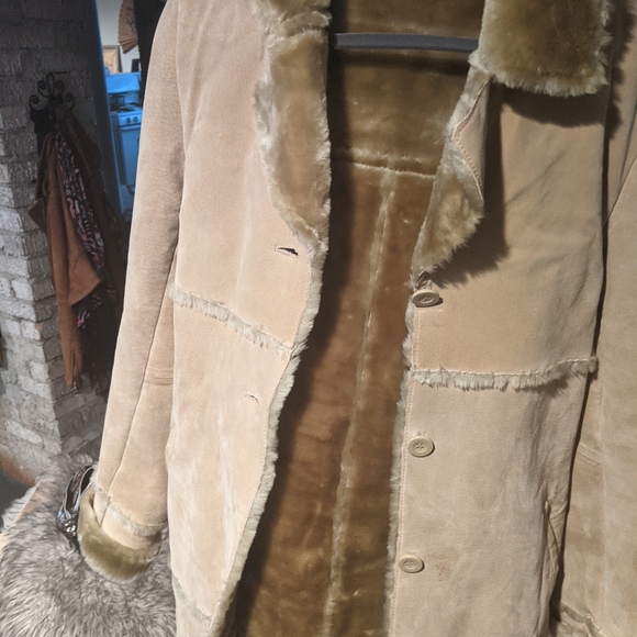 Brandon Thomas Shearling -S - Picture 4 of 7